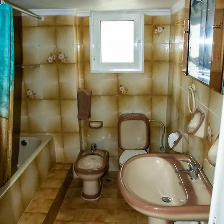 La Famillia Chania Center Apartman Hriszí Aktí Haniá